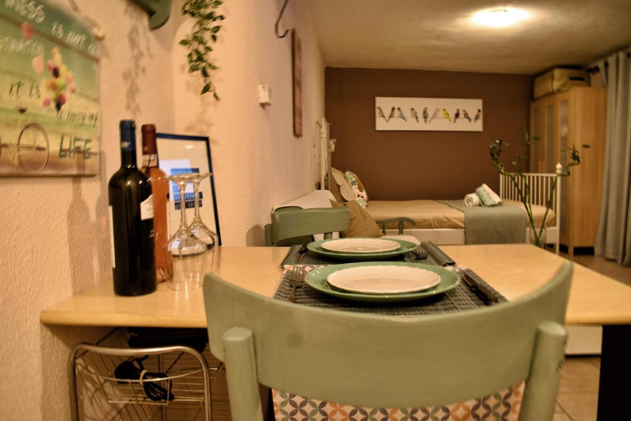 Secret Garden Apartment Kavala Exterior photo